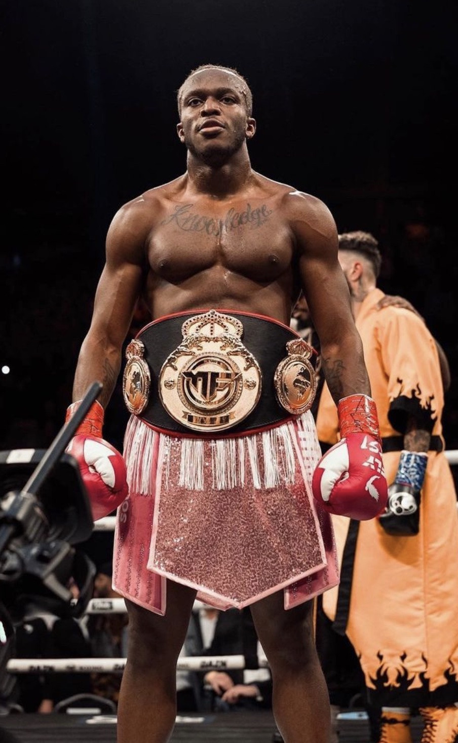 Professional boxer Olajide Olatunji (KSI) - lightHeavyweight division