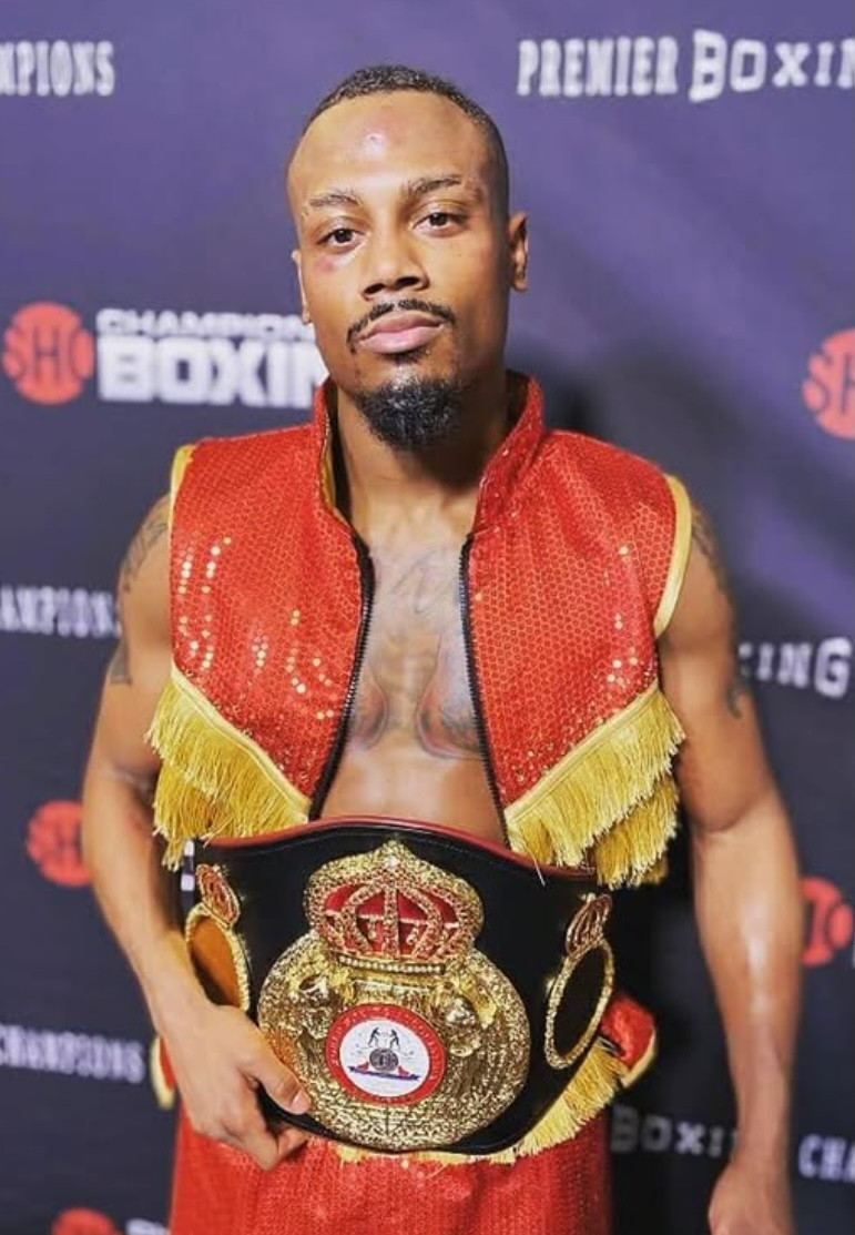 Professional boxer Ra'eese Aleem - featherweight division