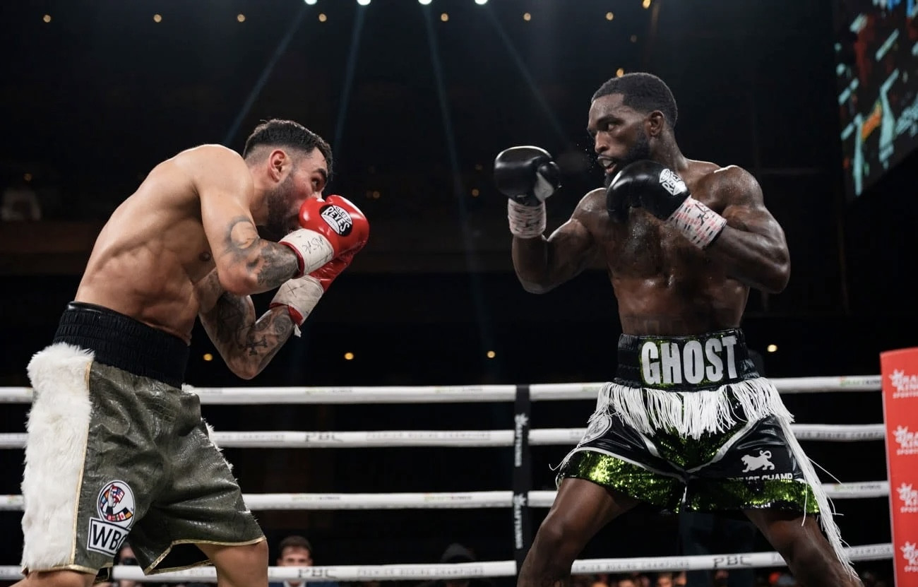 Spectacular knockouts define saturday night fights