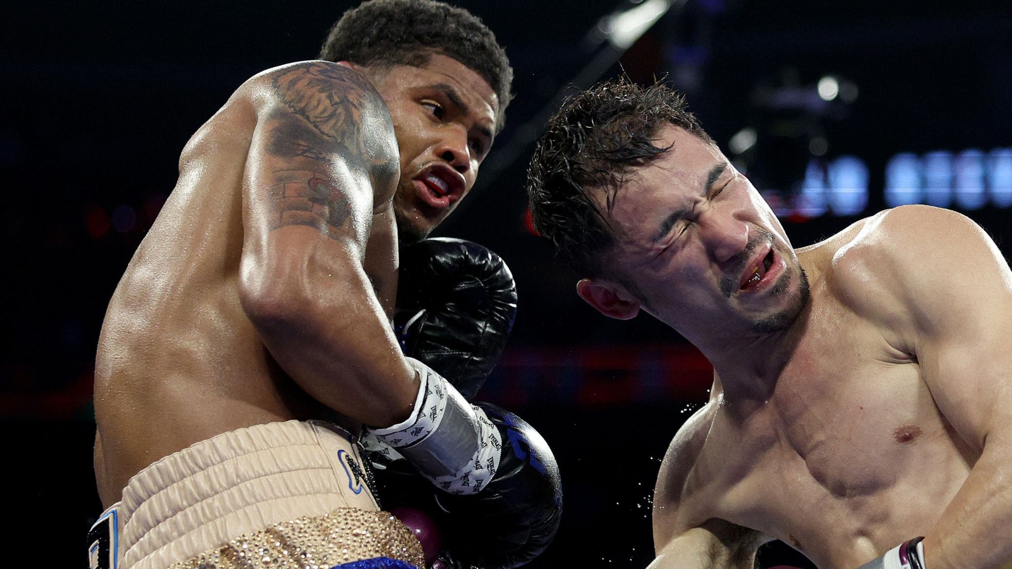 Shakur Stevenson stirs promotion with Haney & Davis mentions ahead of De Los Santos fight