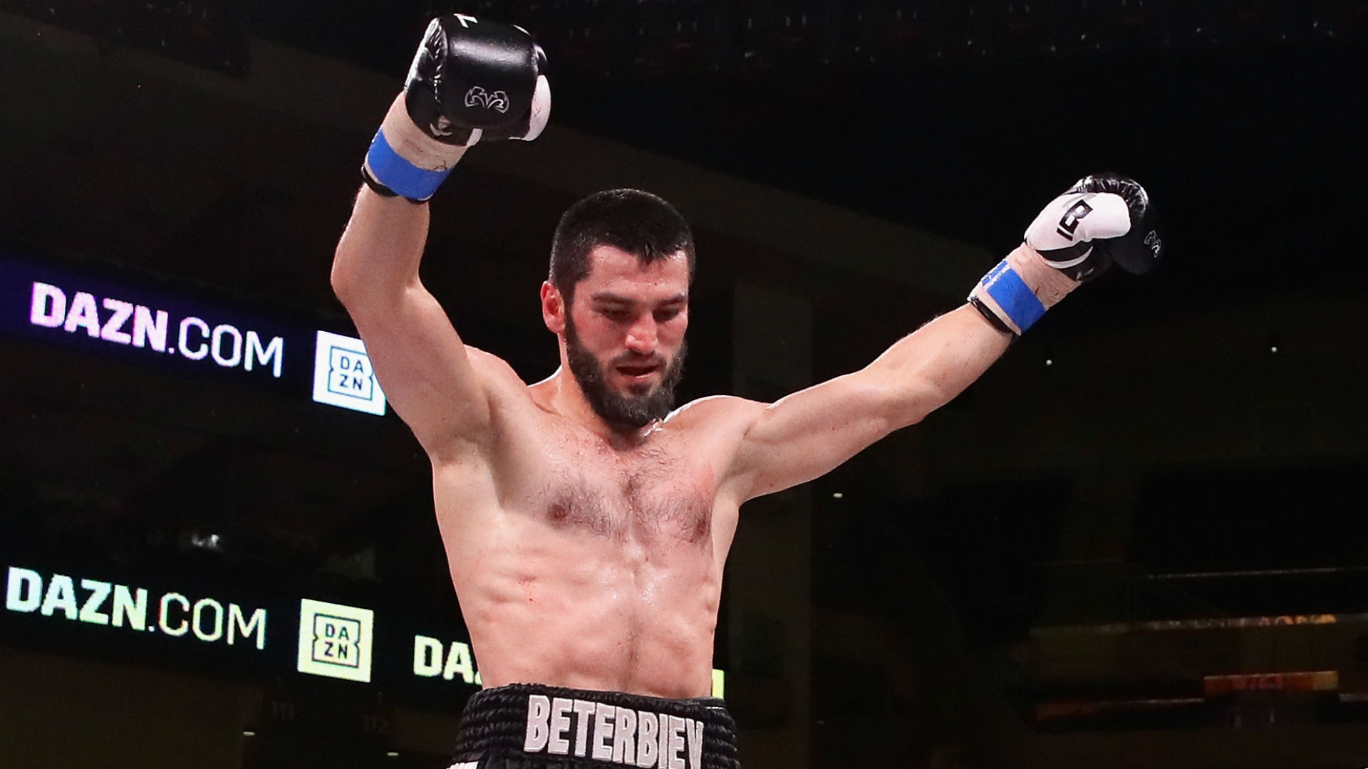 Artur Beterbiev to defend titles against Callum Smith in Quebec’s action-packed event