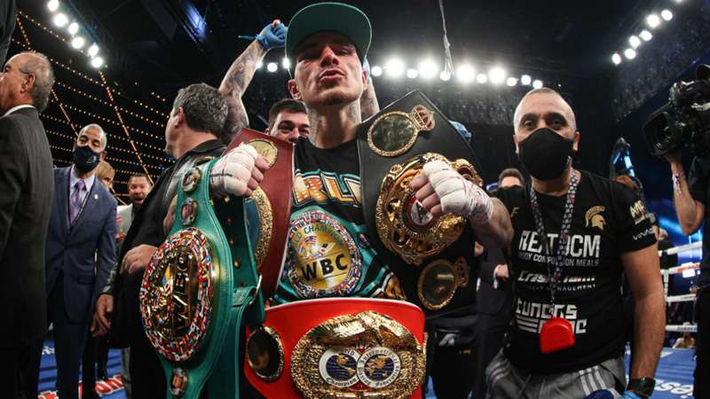 Teofimo Lopez predicts Lomachenko’s dominance over Kambosos in upcoming bout