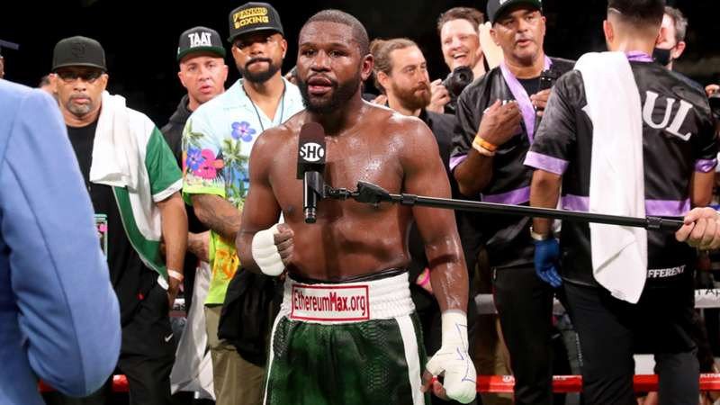 Floyd Mayweather will be back very soon