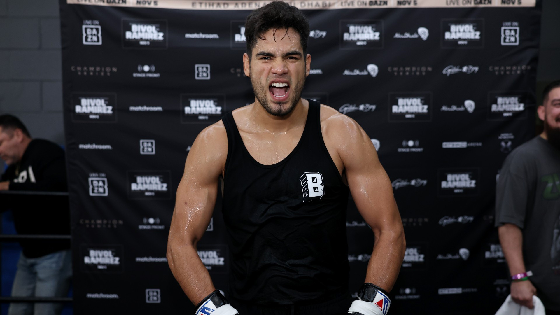 Zurdo eyes Usyk