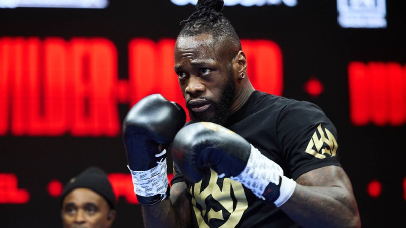 Deontay Wilder signs a deal!