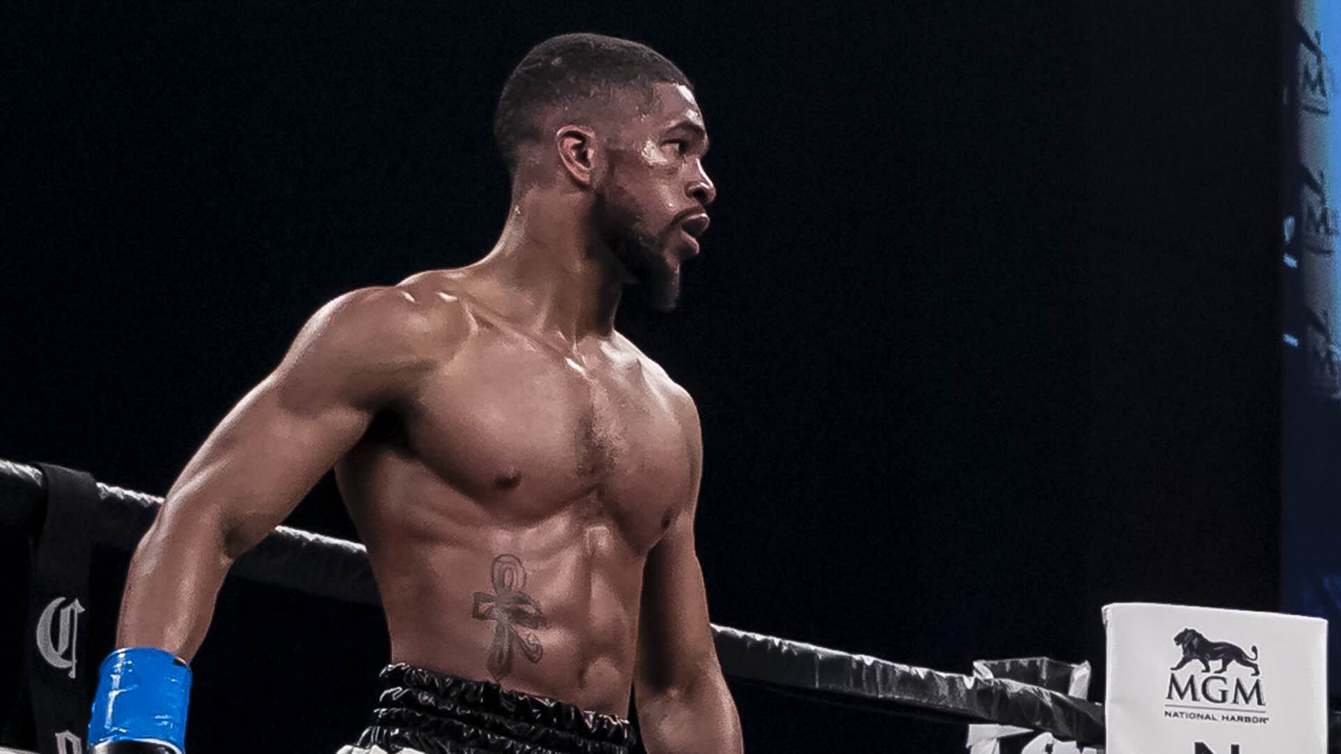 Gary Antonio Russell eyes Ramon Cardenas