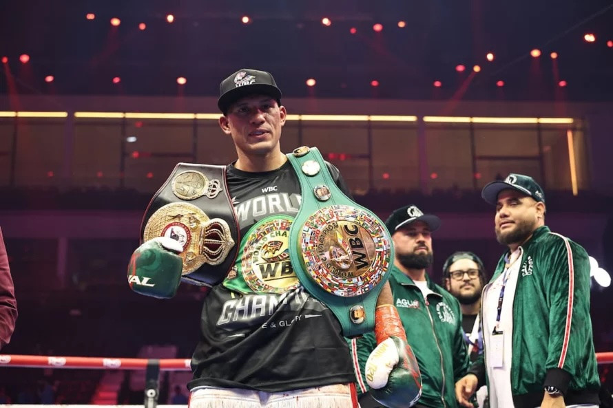 Benavidez to challenge Zurdo on May 2
