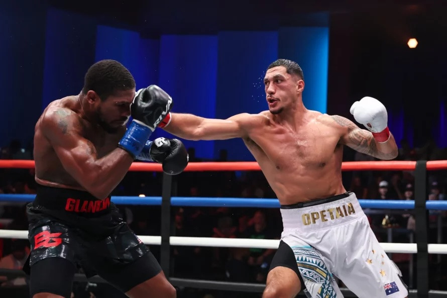 Your new Zuffa champ!