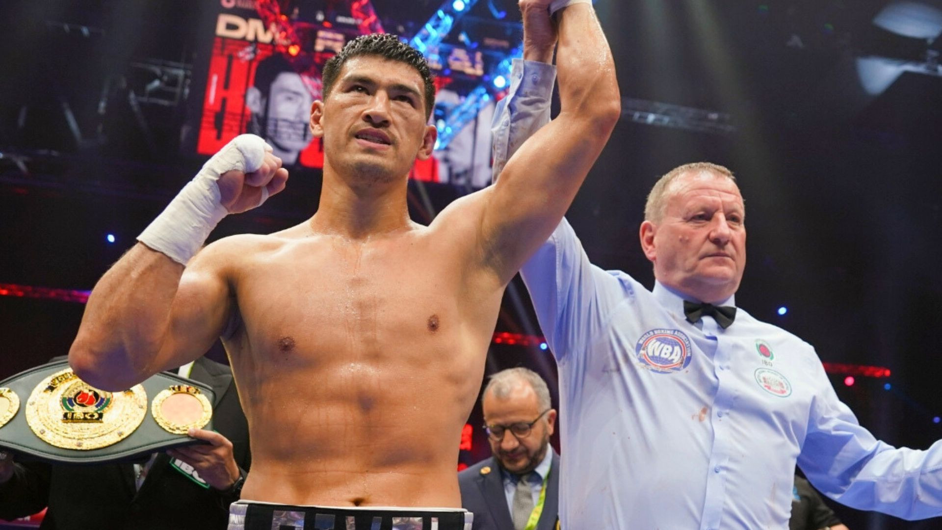 Dmitry Bivol-Michael Eifert will be on Usyk-Verhoeven card