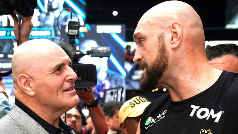 John Fury claims Tyson Fury is "past his best"