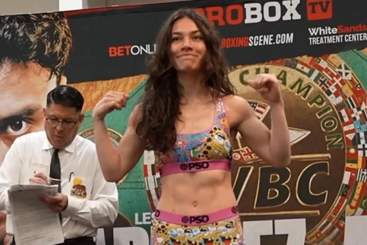 Isis Sio placed in medically induced coma after first-round KO