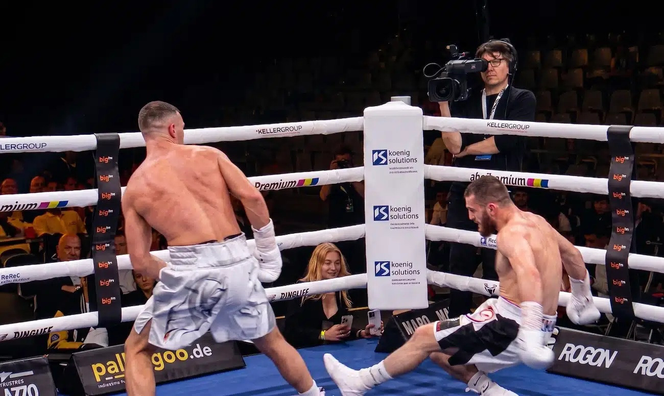 Donovan drops Chukhadzhian twice to win career-best decision