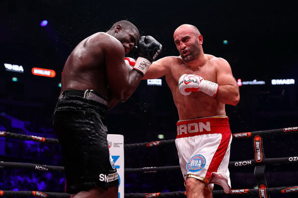 Russians prevailed on Saturday night!