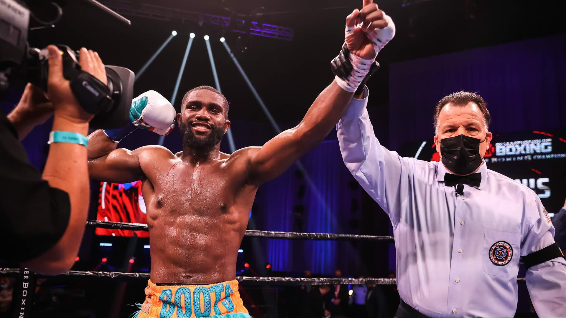 Jaron Ennis rules out Vergil Ortiz Jr. fight, targets undisputed