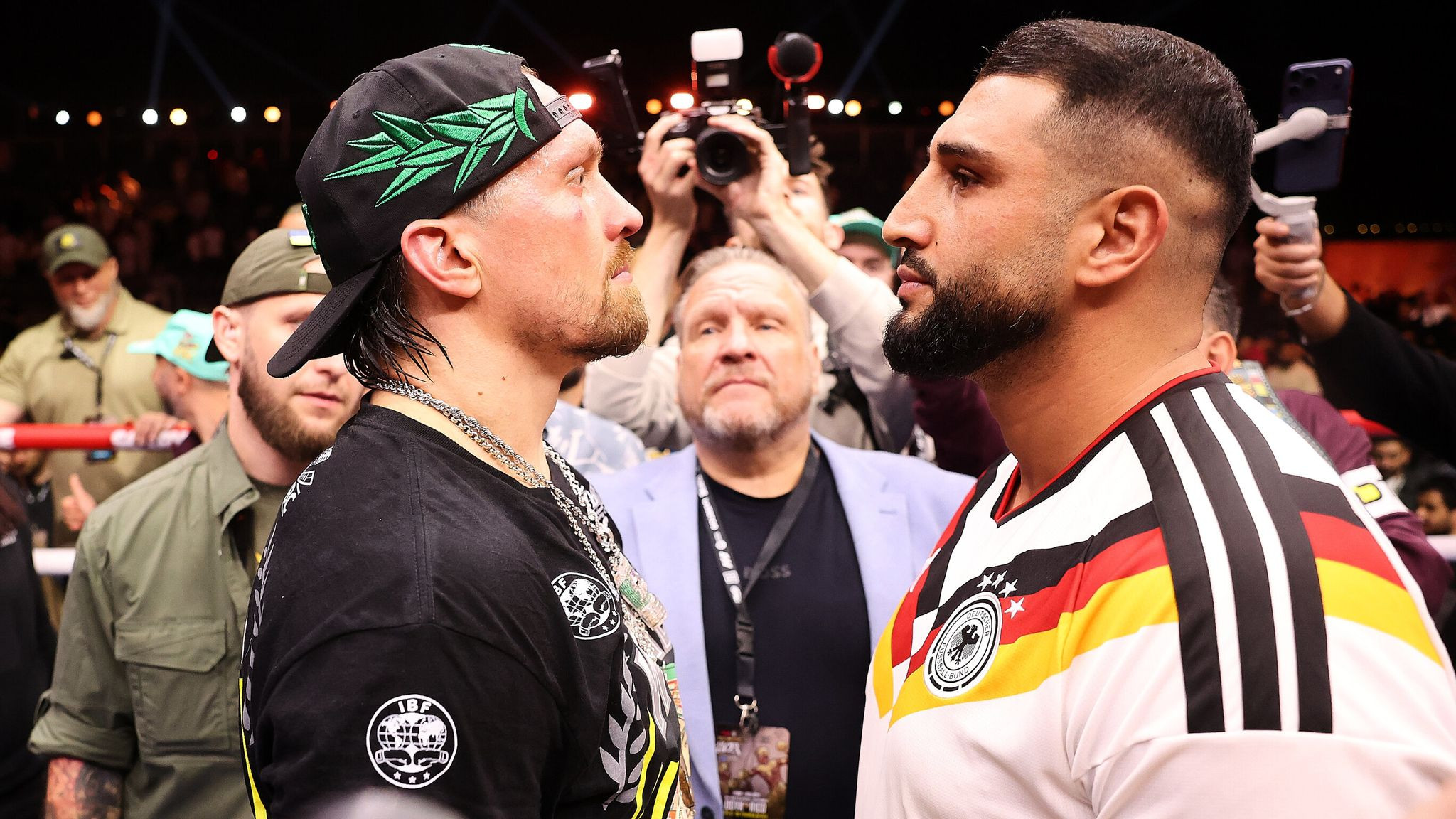 Oleksandr Usyk predicts Kabayel vs. Dubois