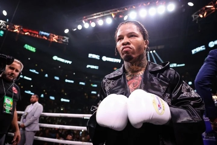 Mikey Garcia backs Vasiliy Lomachenko to beat Gervonta Davis at his best