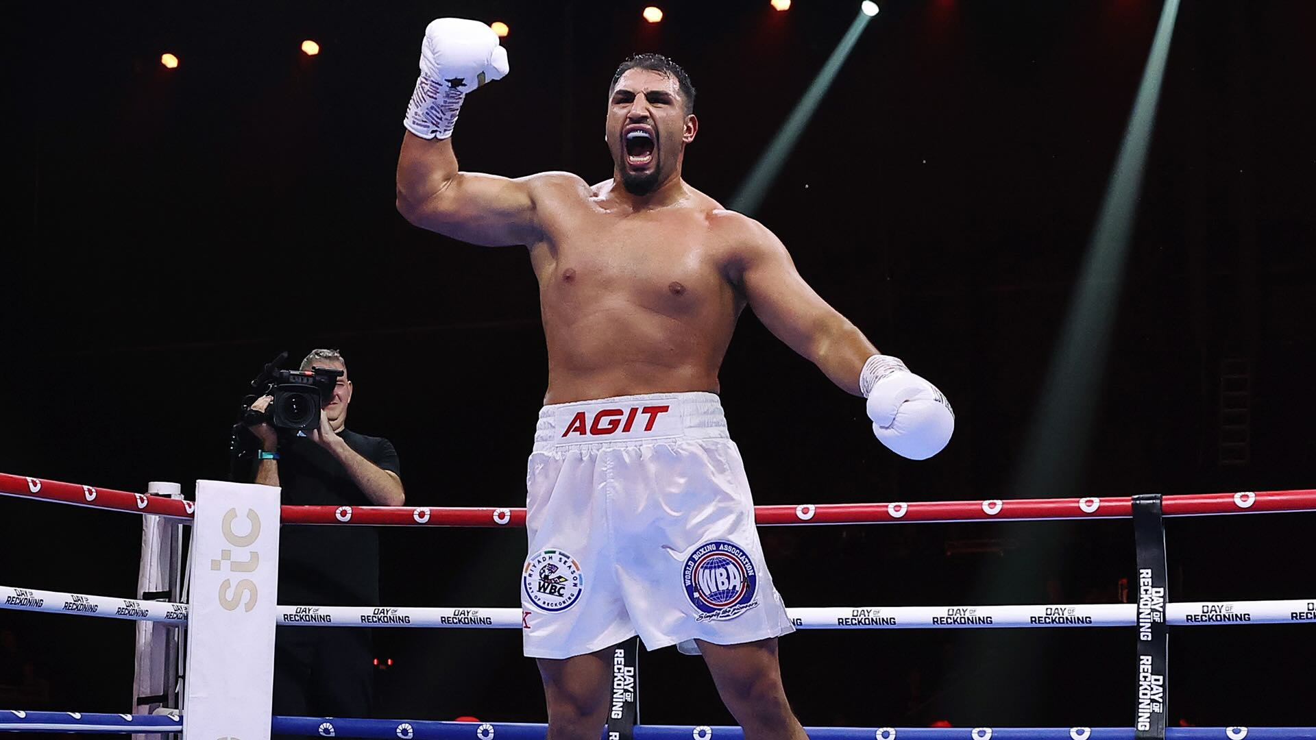 Nelson Hysa calls out WBC Champion Agit Kabayel